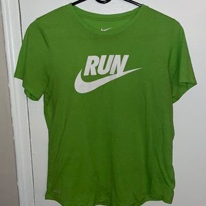 Womens nike tshirt